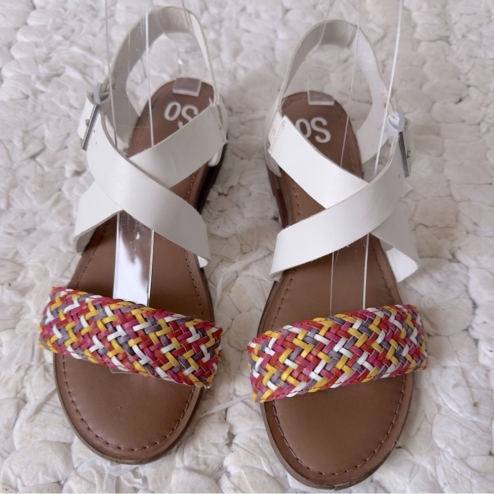 SO Sandals